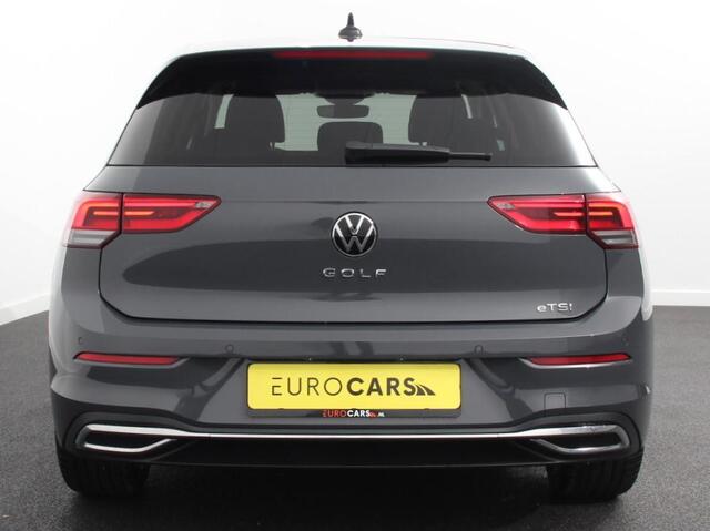 Volkswagen GOLF 1.5 eTSI 150pk DSG Style Navigatie DAB Camera Lane Assist LED Adaptive Cruise Control Keyless Go Stoelverwarming Lichtmetalen Velgen