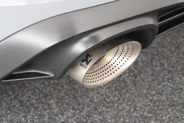 Volkswagen GOLF 2.0 TSI 300pk DSG Clubsport 45 Akrapovic h/k HUD DCC Panoramadak Stoelverwarming Keyless Virtual Cockpit Navigatie