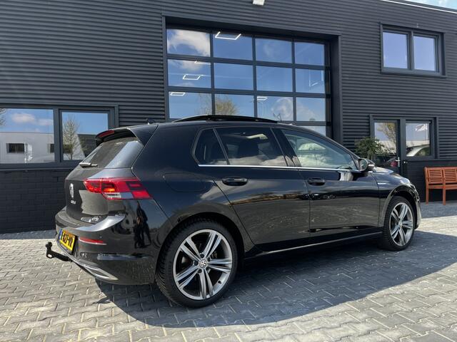 Volkswagen GOLF 1.5 eTSI Style PANO! LED! STOELMASSAGE!
