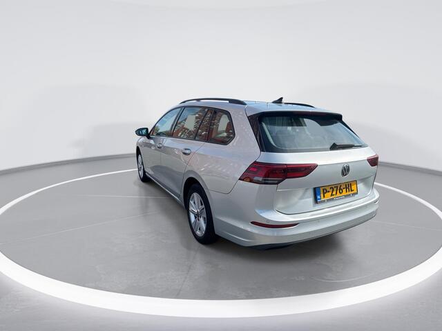 Volkswagen GOLF Variant 1.0 eTSI 110pk DSG Life · Apple/Android Car Play · Camera · Navigatie · Stoelverwarming ·