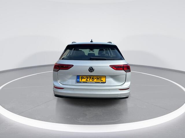 Volkswagen GOLF Variant 1.0 eTSI 110pk DSG Life · Apple/Android Car Play · Camera · Navigatie · Stoelverwarming ·