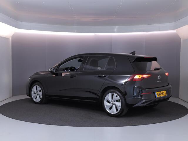 Volkswagen GOLF Life Edition 1.5 TSI 116 pk | Verlengde garantie | Navigatie via App | Parkeersensoren | Adaptieve cruise control | LED koplampen |