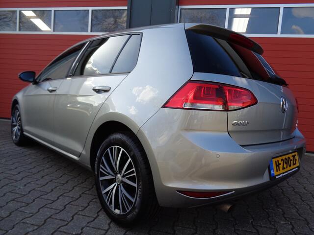 Volkswagen GOLF 1.2 TSI Business Edition Connected 110PK Clima Cruise LMV 6-BAK