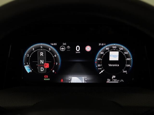 Volkswagen GOLF variant R-Line-Edition 1.5 eTSI 116 pk Automaat (DSG) | Verlengde garantie | Navigatie | Parkeersensoren | Ropndomzicht camera | Stoelverwarming | Matrix LED koplampen | R-Line |