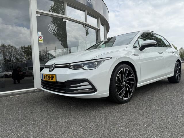 Volkswagen GOLF 1.5 e-TSI Style 150 PK dsg
