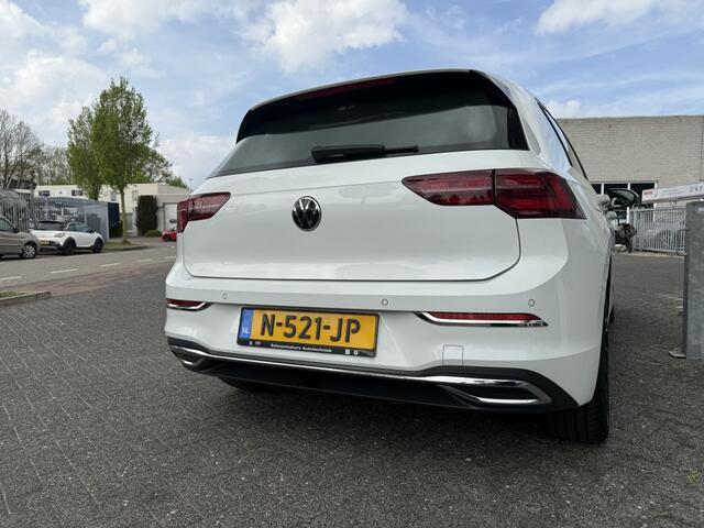 Volkswagen GOLF 1.5 e-TSI Style 150 PK dsg