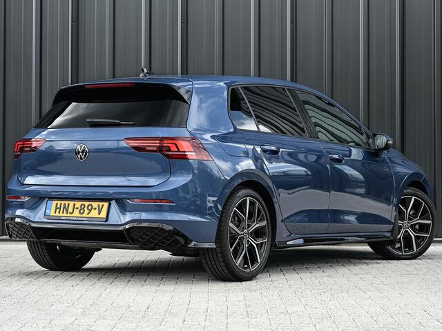 Volkswagen GOLF 1.5 eTSI R-Line Edition | R-Line Seats | Camera | Trekhaak | Adaptive cruise |