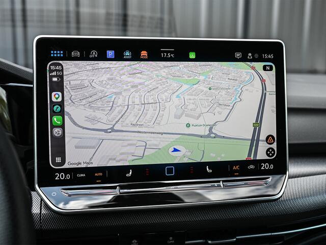 Volkswagen GOLF 1.5 eTSI R-Line Edition | R-Line Seats | Camera | Trekhaak | Adaptive cruise |