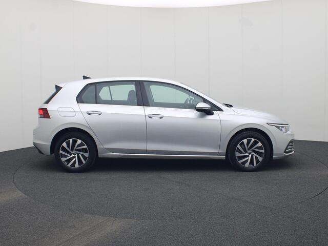 Volkswagen GOLF 1.4eHybrid 110kW/204PK Style DSG · Apple/Android Car Play · Stoel- & Stuurverwarming · Navigatie