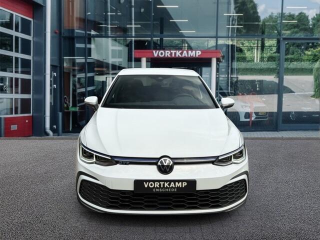 Volkswagen GOLF 1.4 TSI GTE CAMERA/ACC/IQ-LIGHTS/STOEL+STUURVERW/NAVI/CARPLAY