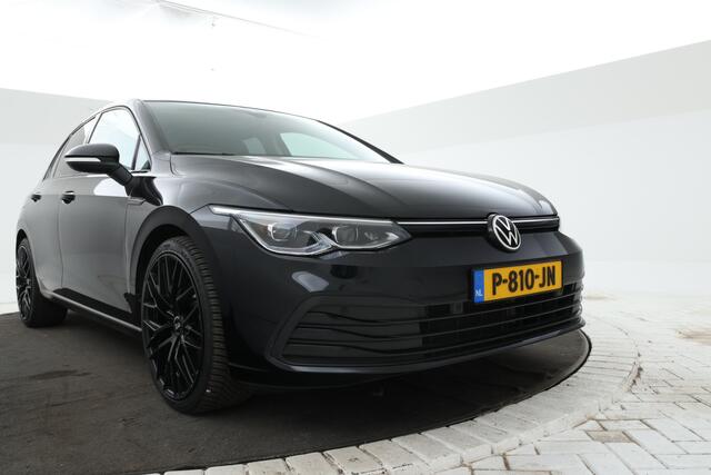 Volkswagen GOLF 1.5 eTSI R-Line Panorama, Automaat, Stoel/stuurverwarming