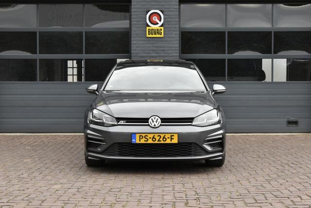 Volkswagen GOLF 1.5 TSI R-line