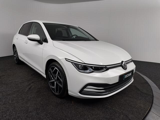 Volkswagen GOLF 1.4 eHybrid Style | Achteruitrijcamera | Stoelverwarming | Navigatie | Adaptive Cruise Control |