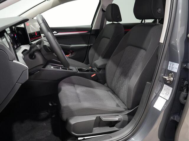 Volkswagen GOLF 1.5 eHybrid 204pk Life Edition Camera Navigatie 17"velgen Android/Carplay Acc 110