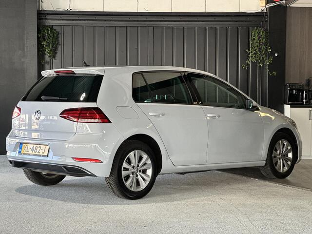 Volkswagen GOLF 1.0 TSI Comfortline | Carplay | Navigatie | Adaptief Cruise Control | parkeersensor Voor & Achter | LMV 16 | LED |