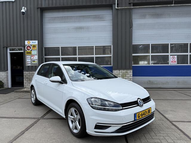Volkswagen GOLF 1.0 TSI Trendline