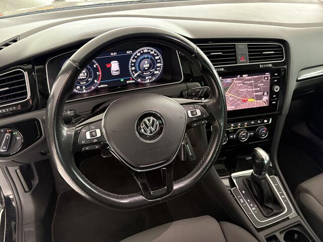 Volkswagen GOLF 1.4 TSI Highline Business R Airco - Apple carplay - Schuifkanteldak - Parkeersensor - Stoelverwarming - Navigatie - Achteruitrijcamera - Mistlampen - Cruise control - Licht metalen velgen 17 inch - Led verlichting - Blu - Dakspoiler - Elektrische ramen -