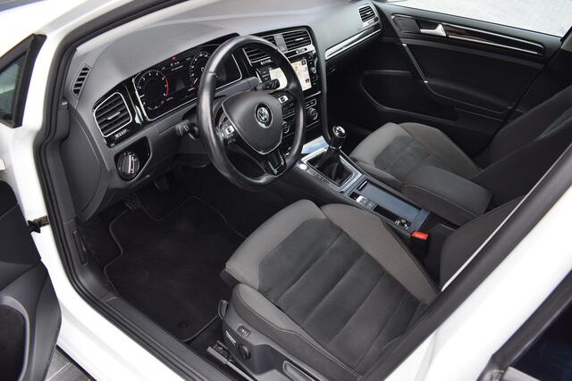 Volkswagen GOLF 1.5 TSI 150pk DSG R-line | Pano | Virtual | LED | Dynaudio