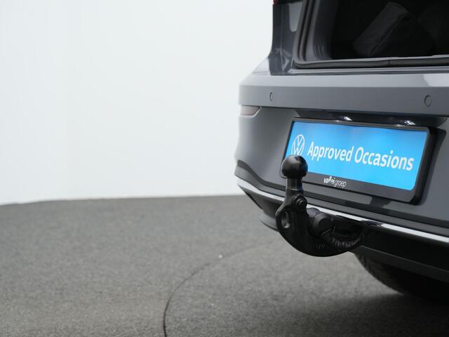 Volkswagen GOLF 1.5 eTSI 150 pk DSG Life Goal Edition | Trekhaak | Achteruitrijcamera | Stuur-/stoelverwarming | Adaptive Cruise