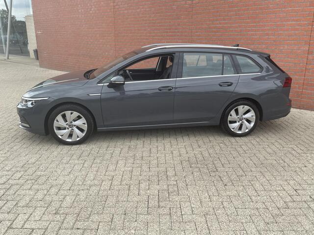 Volkswagen GOLF Variant 1.5 eTSI 150pk DSG Style Navigatie Apple Carplay/Android Auto Parkeersensoren Adaptive Cruise Control Blind Spot Assist Stoel-en stuurverwarming Ledverlichting Climate Control