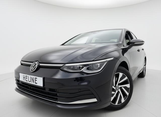 Volkswagen GOLF 1.4 eHybrid 204PK DSG STYLE CAMERA/CARPLAY/SFEERVERL.
