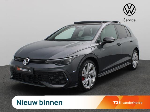 Volkswagen GOLF 1.5 eHybrid GTE 272PK DSG Panoramadak, Trekhaak, Matrix LED-Verlichting, Head-Up Display, Keyless, Side Assist, 18" LM Velgen, 360gr. Camera
