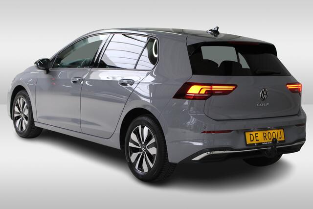 Volkswagen GOLF 1.5 TSI Goal Navigatie | 4-Seizoenen banden | Parkeersensoren | Fabrieksgarantie