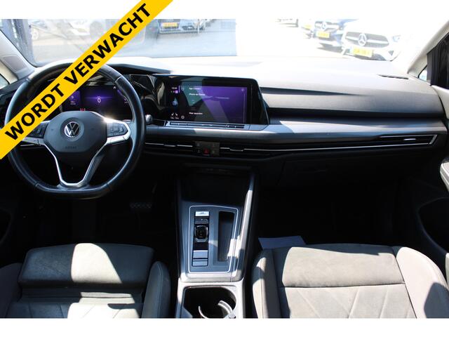 Volkswagen GOLF 1.5 eTSI Style PANORAMADAK MEMORY ACC SFEER CARPLAY