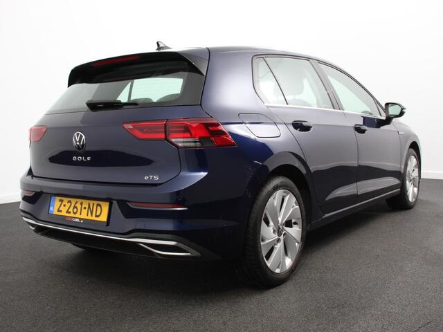 Volkswagen GOLF 1.5 eTSI 150pk DSG Style | Navigatie | Apple Carplay/Android Auto | Parkeersensoren | Camera | Park Assist | Adaptive Cruise Control | Blind Spot Assist | Stoel- en stuurverwarming | Ledverlichting | Virtual Cockpit | Lane Assist | Climatronic