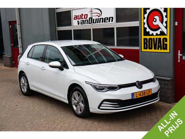 Volkswagen GOLF 1.0 eTSI Life Business O.a: PDC, Camera, Stoel+stuurverw, ACC, Clima, Etc. All-in prijs!