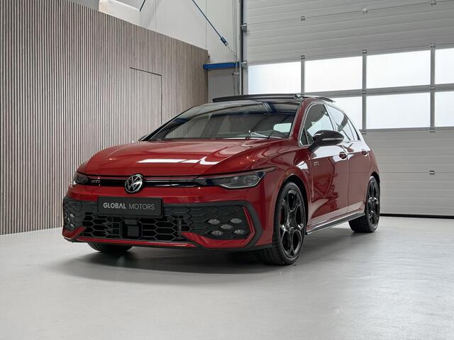 Volkswagen GOLF 8.5 2.0 TSI GTI - FACELIFT - PANORAMADAK - AUTOMAAT - HEAD UP - TREKHAAK - SFEERVERLICHTING - CARBON SPIEGELKAPPEN
