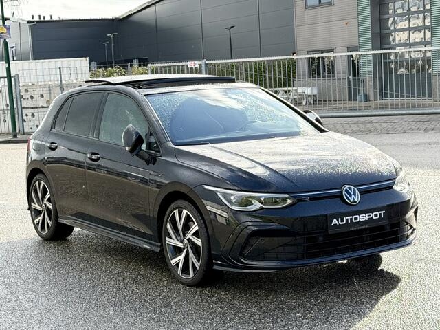 Volkswagen GOLF 1.5 eTSI R-Line Pano Navi ACC IQ Light