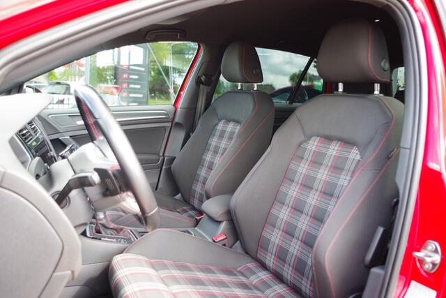 Volkswagen GOLF 2.0 TSI GTI 245 PK Automaat Performance, Winterpakket, Digitale Cockpit, Carplay, Climate Control