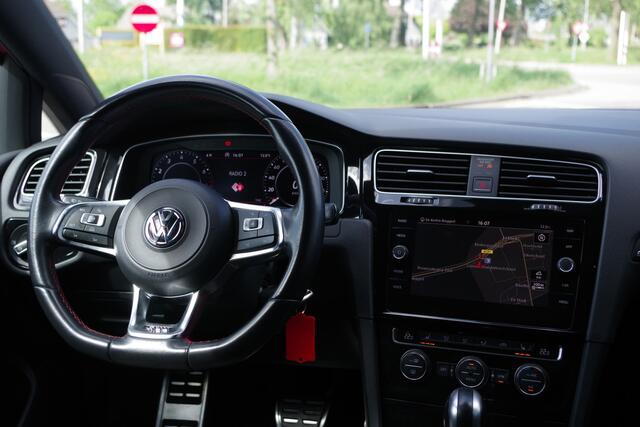 Volkswagen GOLF 2.0 TSI GTI 245 PK Automaat Performance, Winterpakket, Digitale Cockpit, Carplay, Climate Control