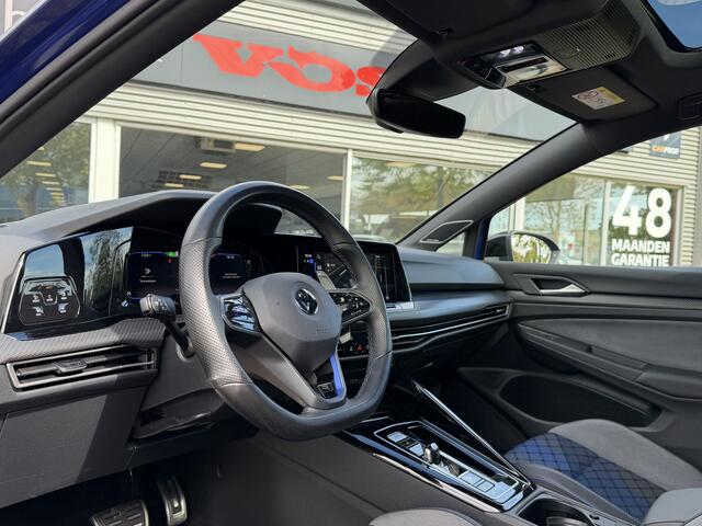 Volkswagen GOLF 2.0 TSI R 4Motion | H/K Audio | Panodak | IQ Light | Camera