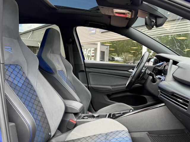 Volkswagen GOLF 2.0 TSI R 4Motion | H/K Audio | Panodak | IQ Light | Camera
