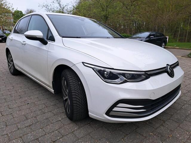 Volkswagen GOLF 1.4 TSI eHybrid 204pk PHEV Style / Massage / Navigatie / LED Plus / Wordt Verwacht