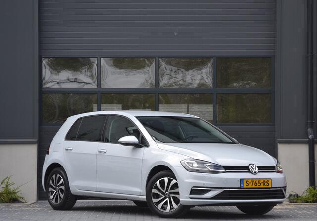 Volkswagen GOLF 1.0 TSI Highline Led | Wegklapbare trekhaak | stoelverwarming