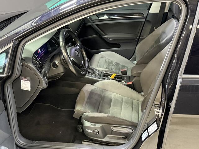 Volkswagen GOLF 1.5 TSI Highline Business R | ACC | Stoel/Stuurverw. | Panoramadak