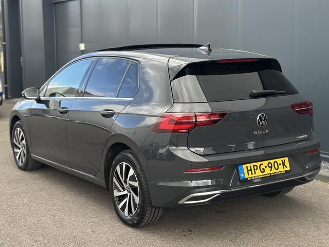 Volkswagen GOLF 1.4 eHybrid Style / Zeer compleet uitgerust!