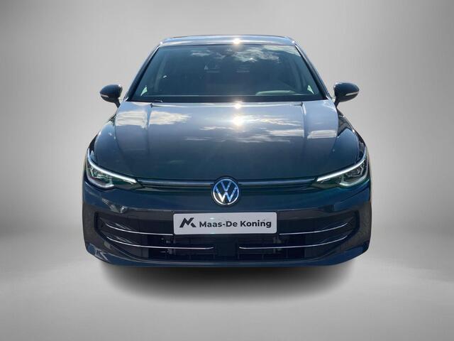 Volkswagen GOLF 1.5TSI/116PK Goal · Navigatie · Apple/Android Car Play · Parkeersensoren · Trekhaak · Garantie t/m 11-04-2027