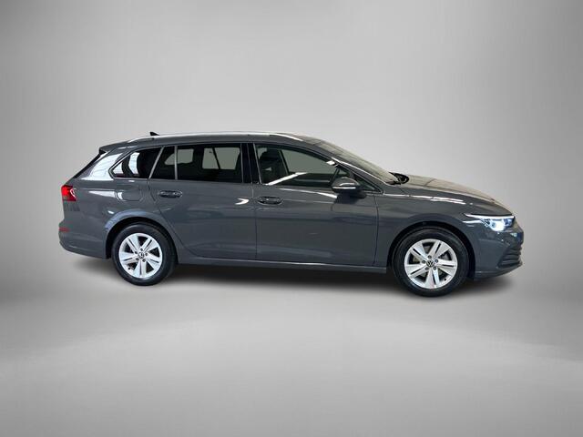 Volkswagen GOLF Variant 1.0TSI/110PK Life Business · Navigatie · Camera + Parkeersensoren · Massage functie