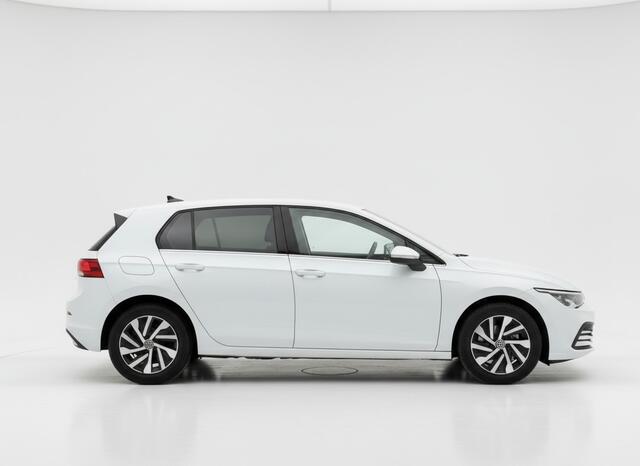Volkswagen GOLF eHybrid 204PK DSG STYLE CAMERA/NAVI/CARPLAY PLUG IN HYBRIDE