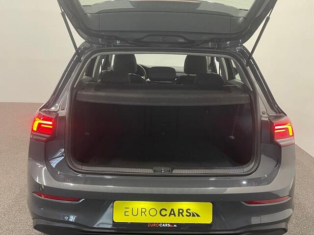 Volkswagen GOLF 1.0 eTSI DSG Life Navigatie Apple Carplay/Android Auto Parkeersensoren Adaptieve Cruise Control Sfeerverlichting Virtual Cockpit Climate Control Lichtmetalen velgen