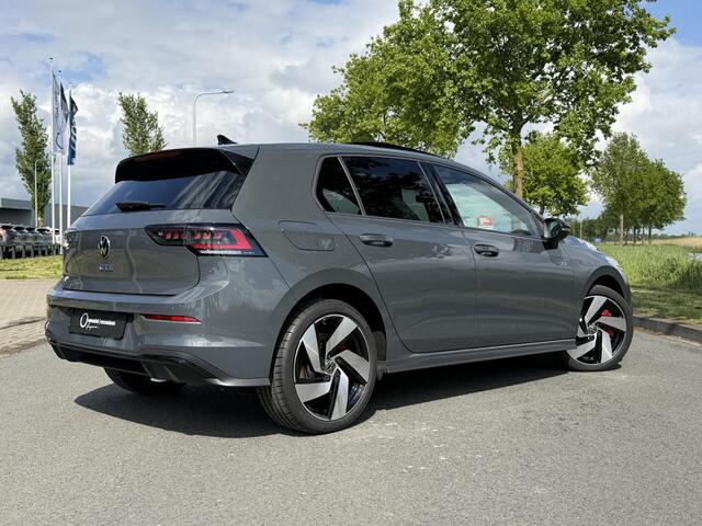 Volkswagen GOLF 1.5 eHybrid GTE | Fabrieksgarantie | Panoramadak | Trekhaak | Stoelverwarming + verkoeling | Memory stoelen | HUD | Apple Carplay/Android Auto |