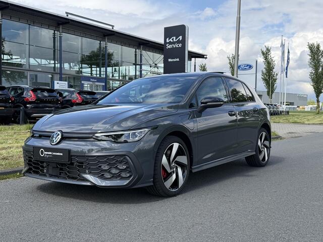 Volkswagen GOLF 1.5 eHybrid GTE | Fabrieksgarantie | Panoramadak | Trekhaak | Stoelverwarming + verkoeling | Memory stoelen | HUD | Apple Carplay/Android Auto |