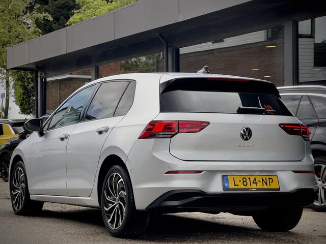 Volkswagen GOLF 1.0 TSI LIFE NAVI DIGI-DASH APPLE-CARPLAY LED LMV PDC