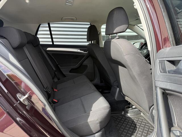 Volkswagen GOLF 1.0 TSI Trendline Navi|Clima|Cruise|Carplay|PDC V+A|N.A.P|APK tot 10-2026