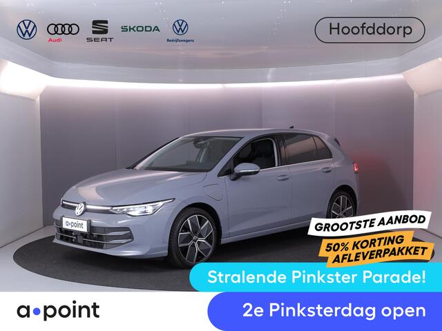 Volkswagen GOLF 1.5 eHybrid Style Edition 204 pk Automaat (DSG) | Verlengde garantie | Navigatie | Parkeersensoren (Park assist) | Rondomzicht camera | Matrix LED koplampen |