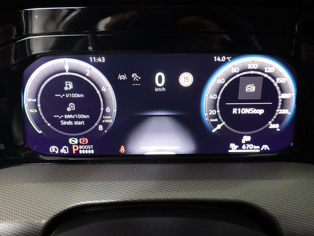 Volkswagen GOLF 1.5 eHybrid Style Edition 204 pk Automaat (DSG) | Verlengde garantie | Navigatie | Parkeersensoren (Park assist) | Rondomzicht camera | Matrix LED koplampen |